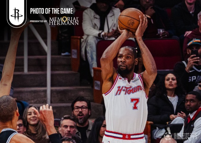 超越文斯-卡特，杜兰特三分命中数升至NBA历史第十